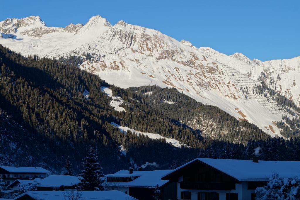 Haus Huber Appartement Bach  Buitenkant foto